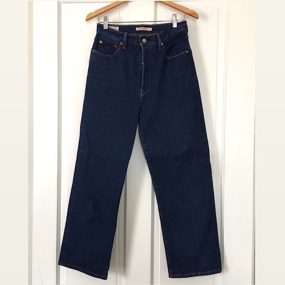 Levi’s Ribcage Straight jeans